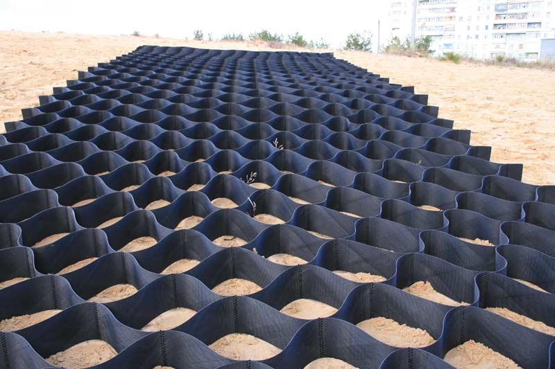 Георешетка Силовая без перфорации, модуль 3000х6200, ячейка 210*210*100 купить в Санкт-Петербурге