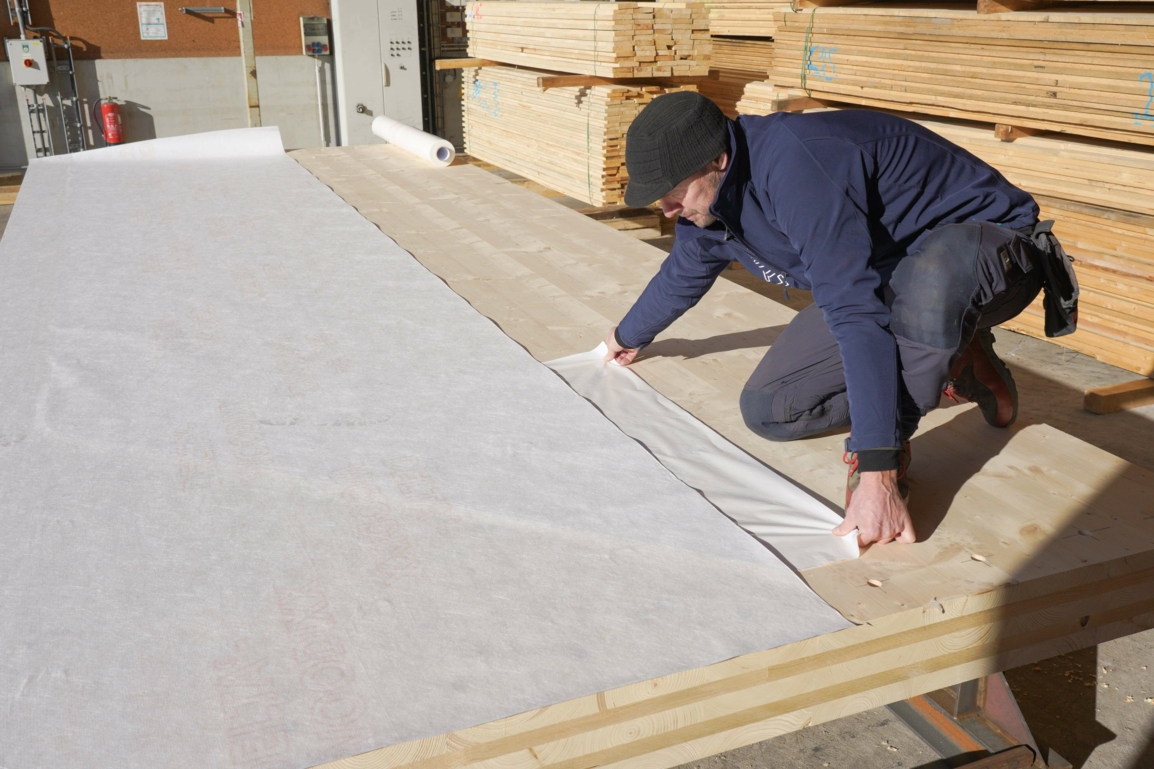 Диффузионная мембрана DELTA WOODIXX 1,5х30м 45м2 купить в Санкт-Петербурге