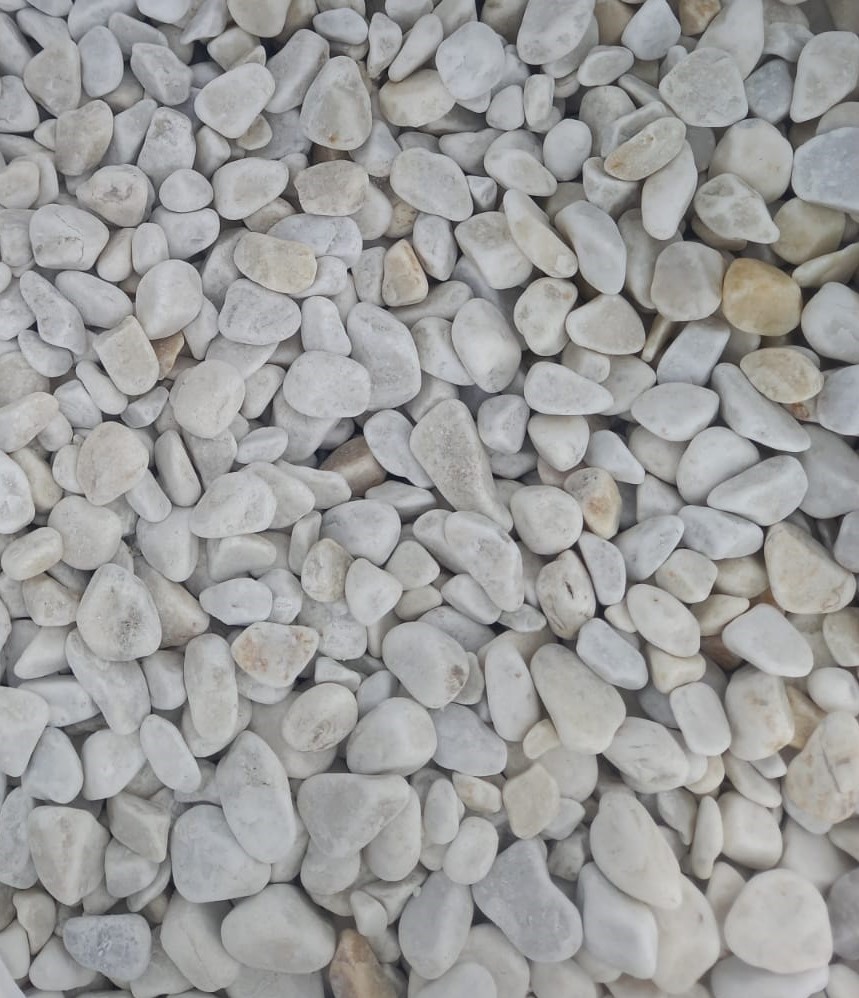 Галька из мрамора белый галтованный 20-40мм Camonica купить в Санкт-Петербурге