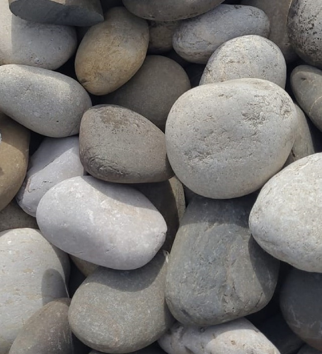 Галька речная дагестанская светло-серый 40-100мм Camonica купить в Санкт-Петербурге