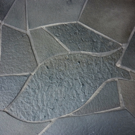 Шунгит, рваный край 30-40 мм купить в Санкт-Петербурге