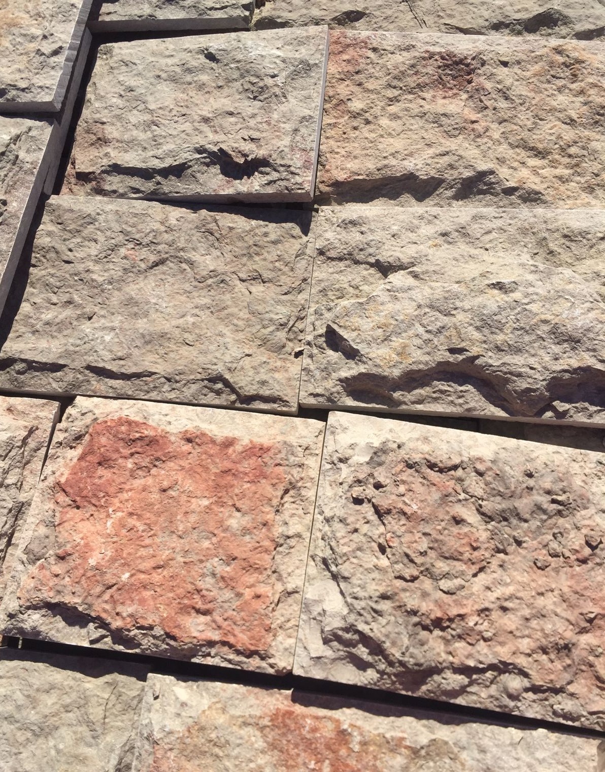 Плитка из известняка серо-сиреневый со сколом 200мм Camonica купить в Санкт-Петербурге