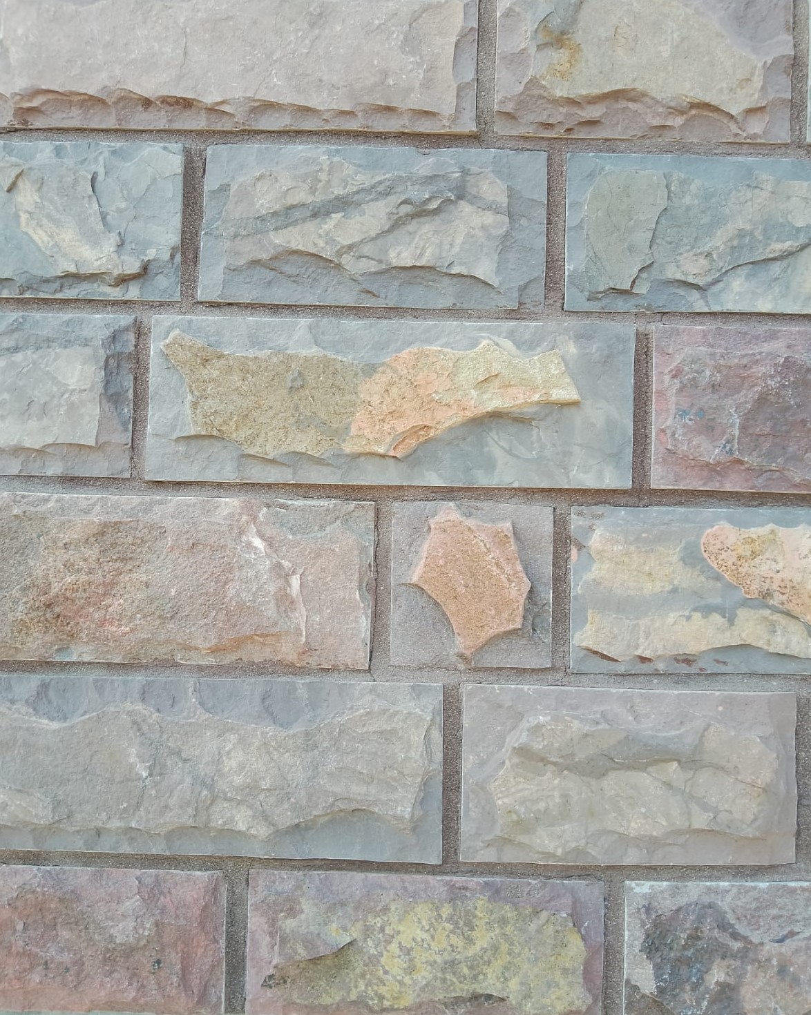 Плитка из алевролитового сланца со сколом 100мм Camonica купить в Санкт-Петербурге