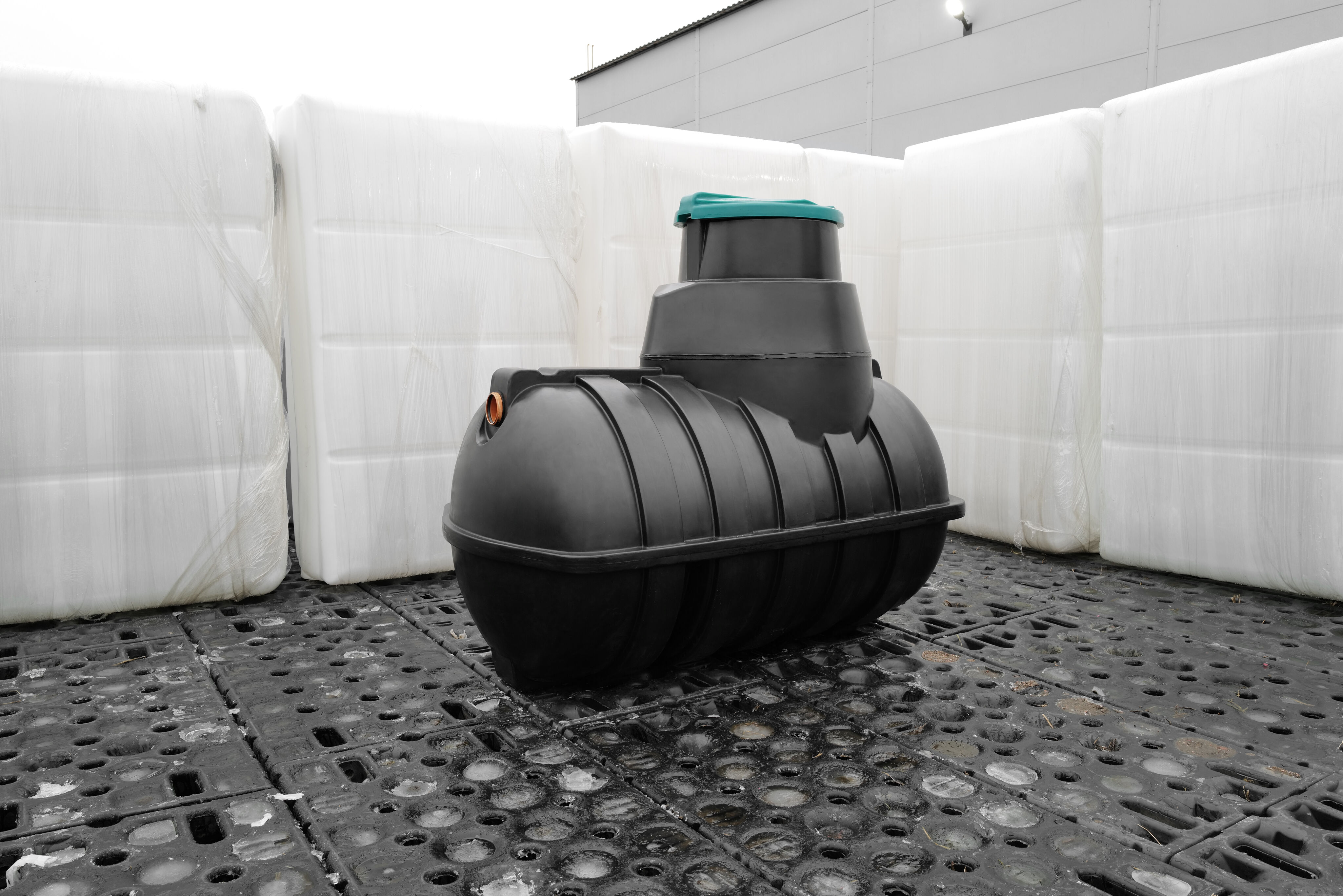 Септик Загородный с насосным отсеком Rostok купить в Санкт-Петербурге