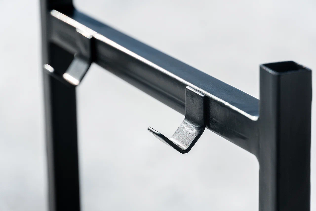 Дровница вертикальная малая  купить в Санкт-Петербурге