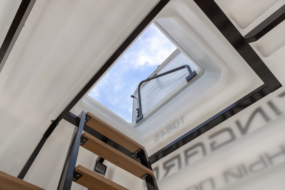 Емкость бесшовная Тингард OPTIMUM XXL 3400х1900х2100 (2700)мм купить в Санкт-Петербурге