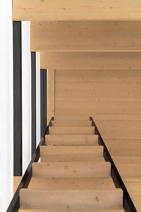 Емкость бесшовная Тингард OPTIMUM XXL 3400х1900х2100 (2700)мм купить в Санкт-Петербурге