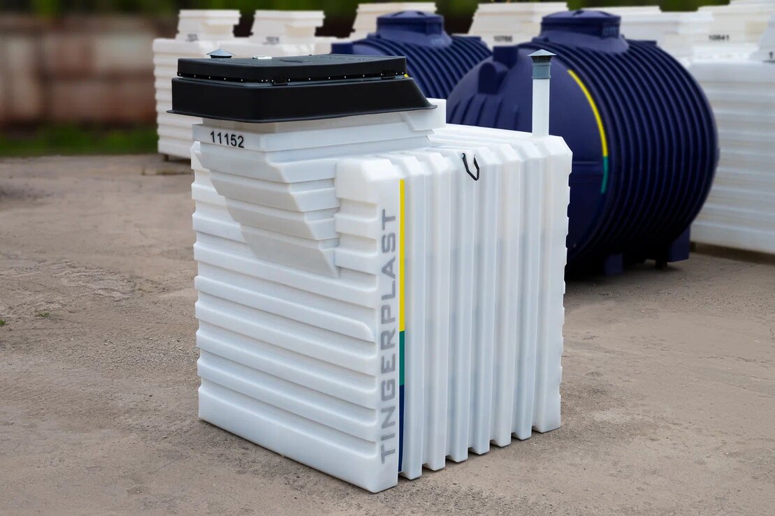 Емкость бесшовная Тингард COMFORT M 1900х1900х2100 (2650)мм купить в Санкт-Петербурге