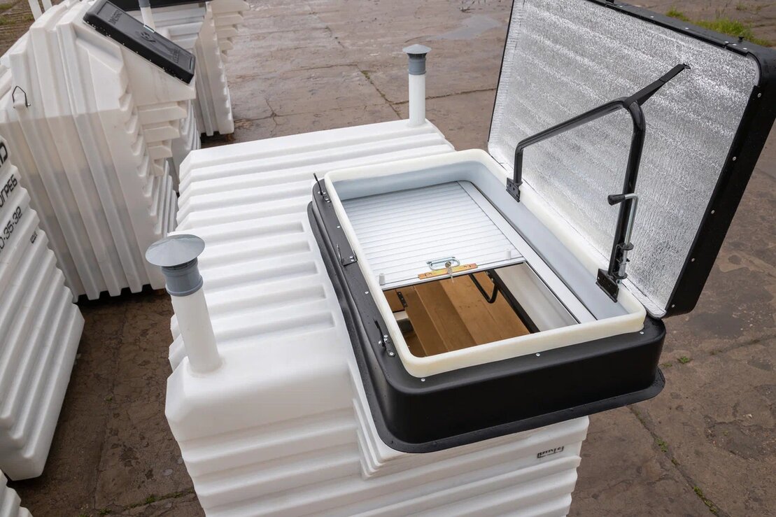 Емкость бесшовная Тингард COMFORT L 3050х1900х2100 (2650)мм купить в Санкт-Петербурге