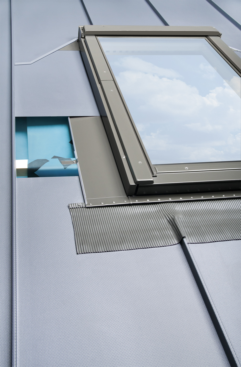 Оклад EBV-P для мансардного окна (клик-фальц) 78*98 Fakro (Факро) купить в Санкт-Петербурге