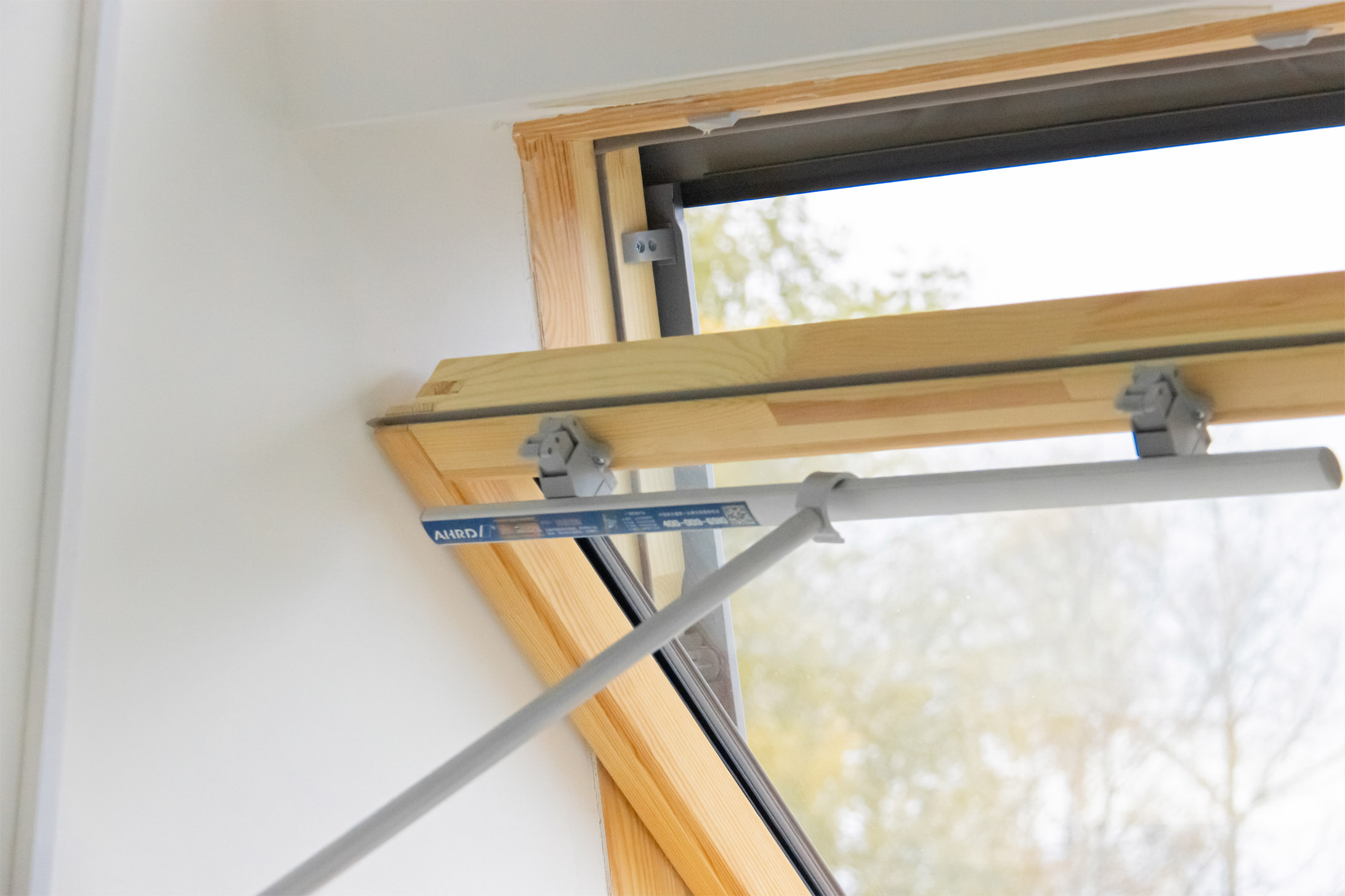 Стержень Факро ZPS 150см для мансардного окна с верхней ручкой-планкой купить в Санкт-Петербурге