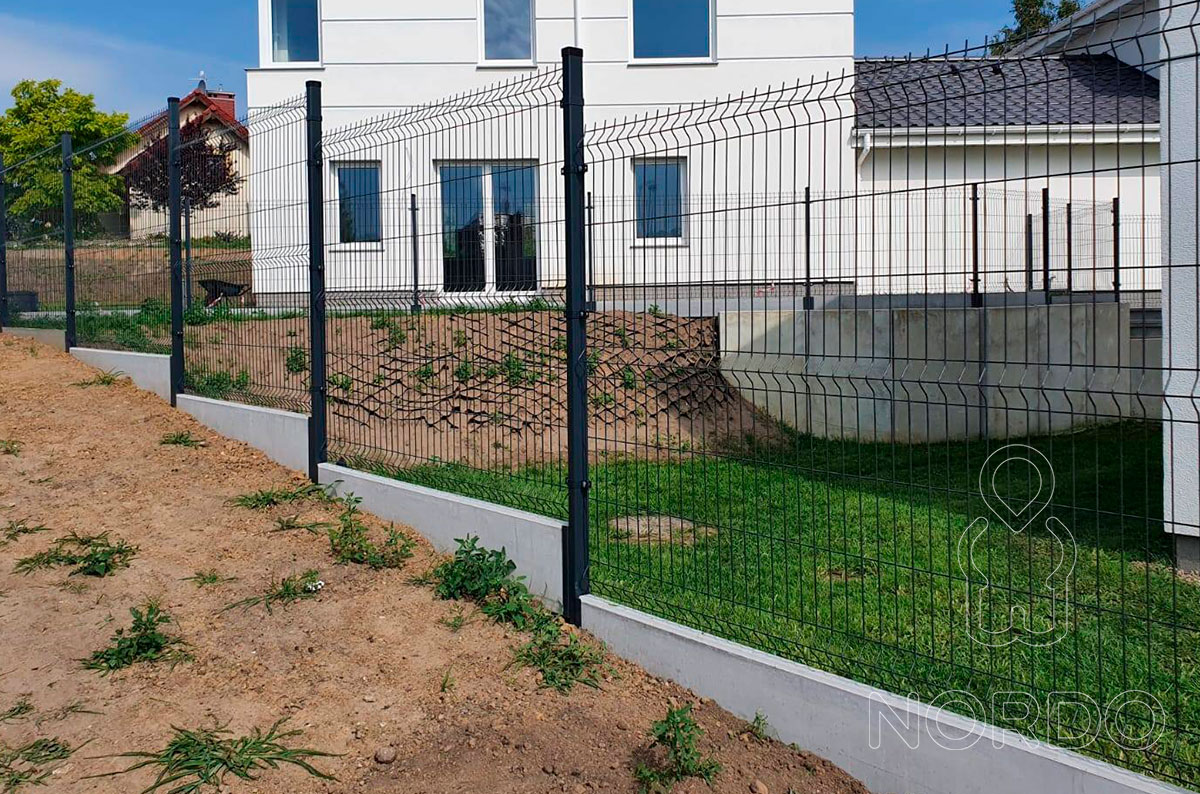 Соединитель металлический для сборного фундамента H200мм Joniec купить в Санкт-Петербурге