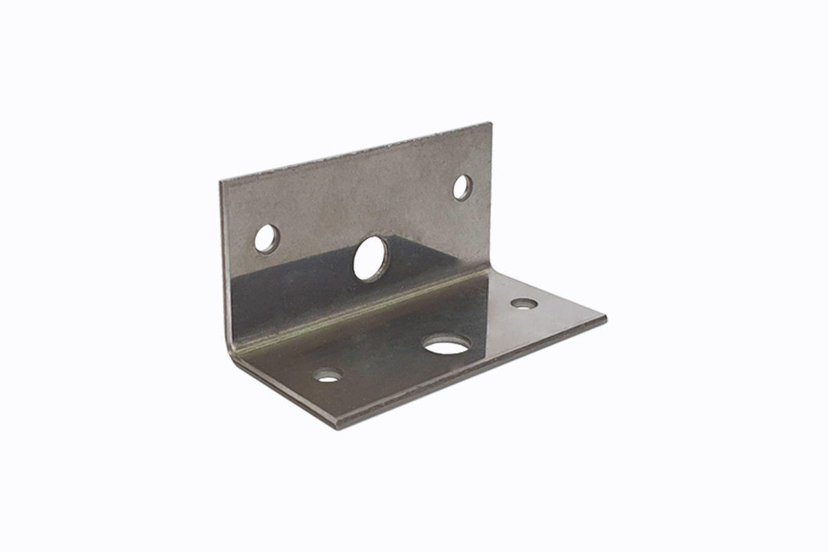 Уголок металлический, большой ТЕРРАпол 70х35х35мм купить в Санкт-Петербурге