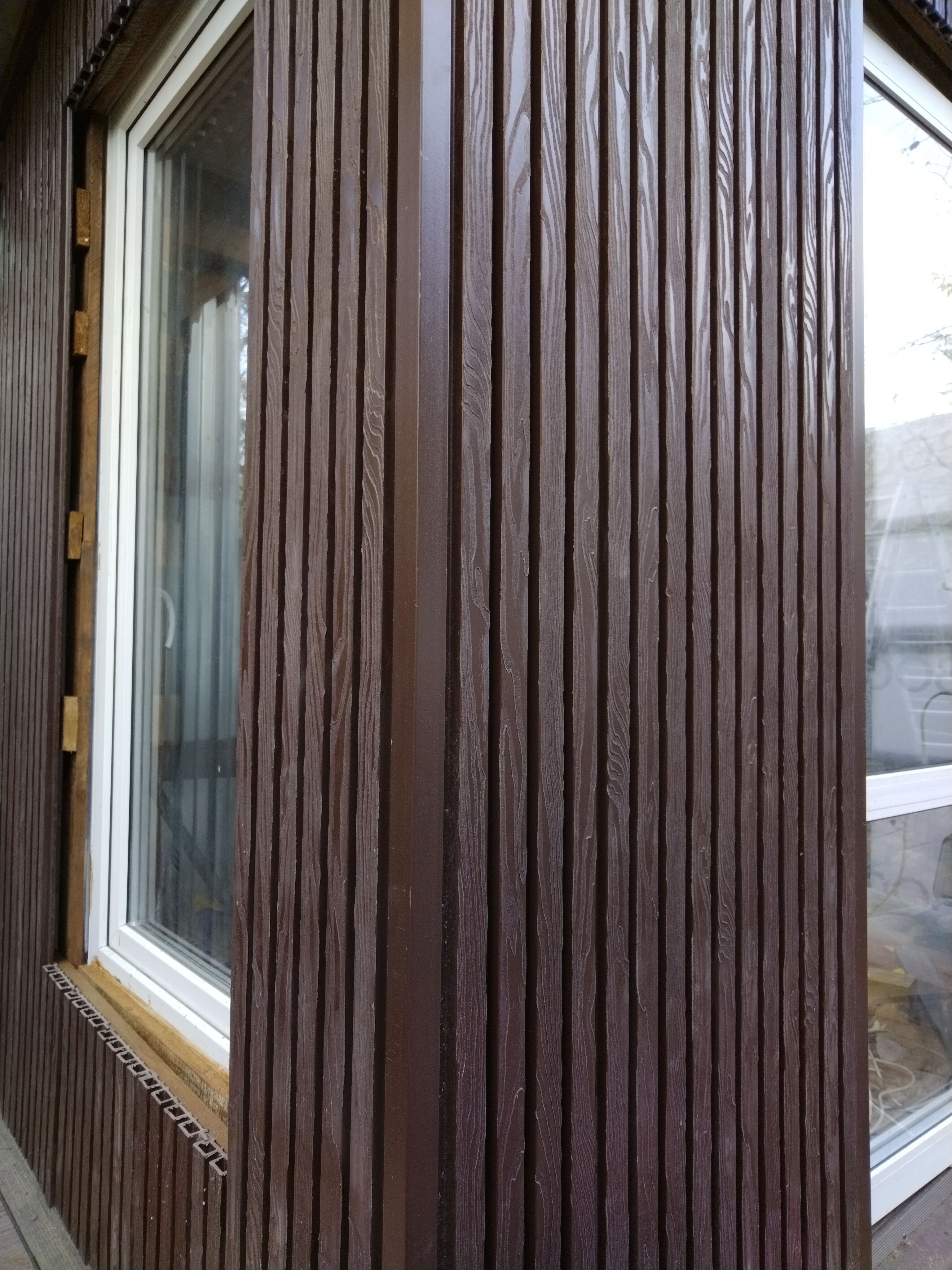 Фасадная доска Рейка 35 ВЕЧНОЕ ДЕРЕВО палисандр 200х25х3000мм купить в Санкт-Петербурге