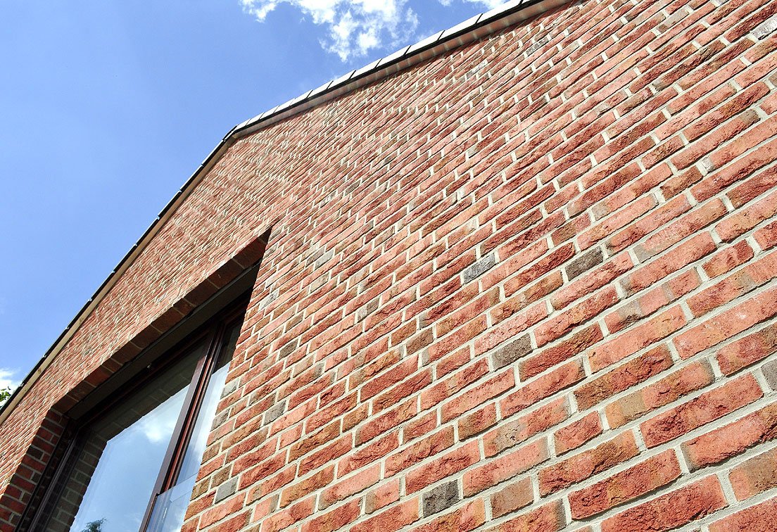 Плитка WASSERSTRICH hellrot-bunt NF 240x14x71мм Querenstede Roben купить в Санкт-Петербурге