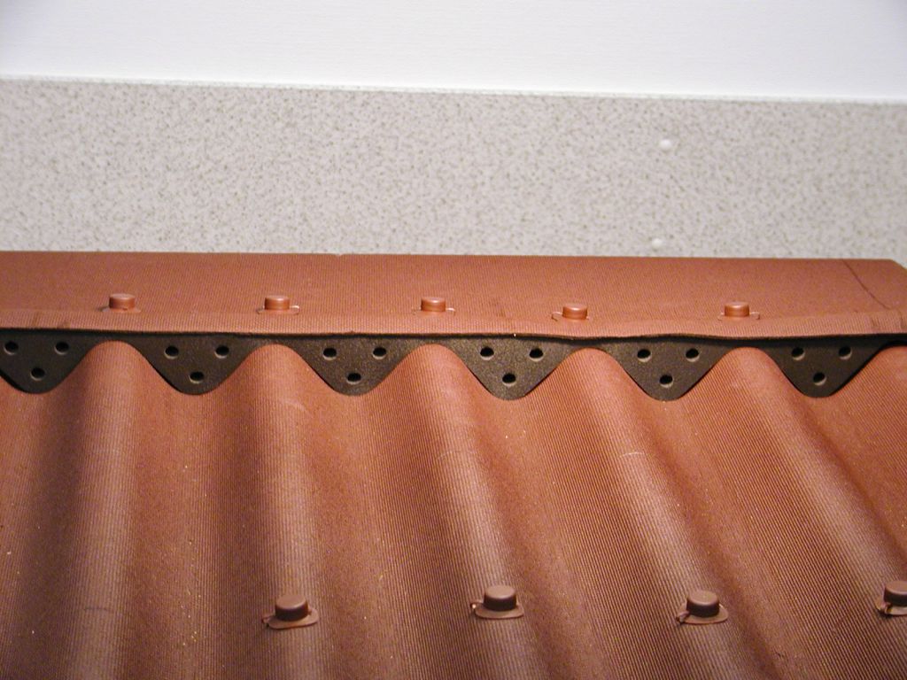 Заполнитель карниза для Ондулин Смарт купить в Санкт-Петербурге