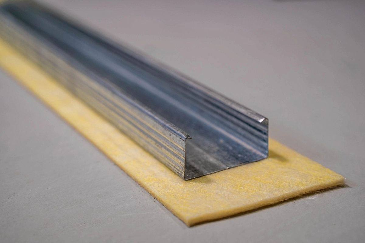 Демпферная лента СтопЗвук V100 купить в Санкт-Петербурге